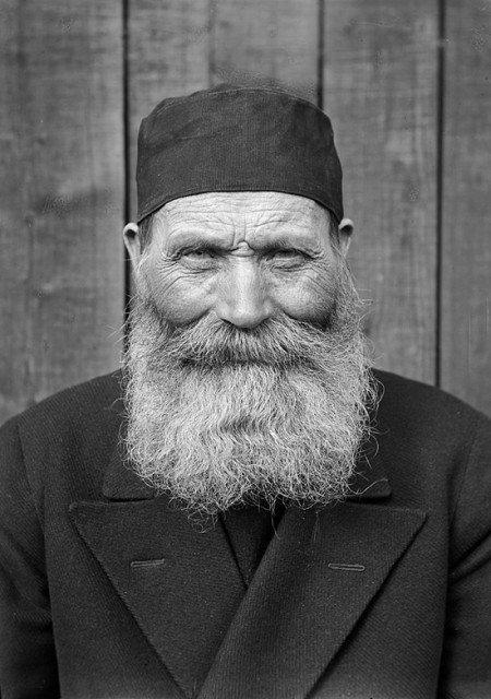 Farmer Ollas Per Persson, rođen 1866. godine, snimljeno u Almu, Dalecarlia, Švedska, 1935. godine.