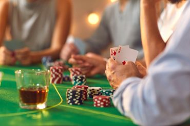 Kako organizirati kućnu casino zabavu kao gentleman?